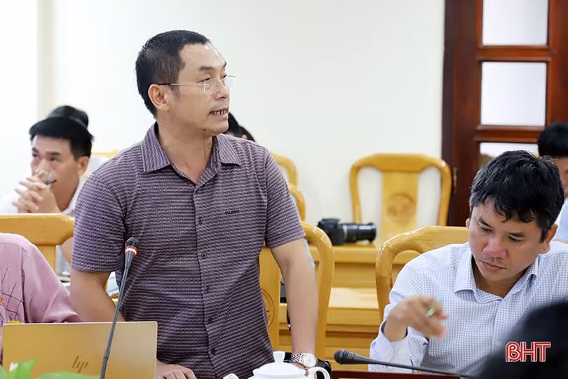 Nước đập dâng Vũ Quang chuyển màu một phần do tồn tại hàm lượng sắt khá cao