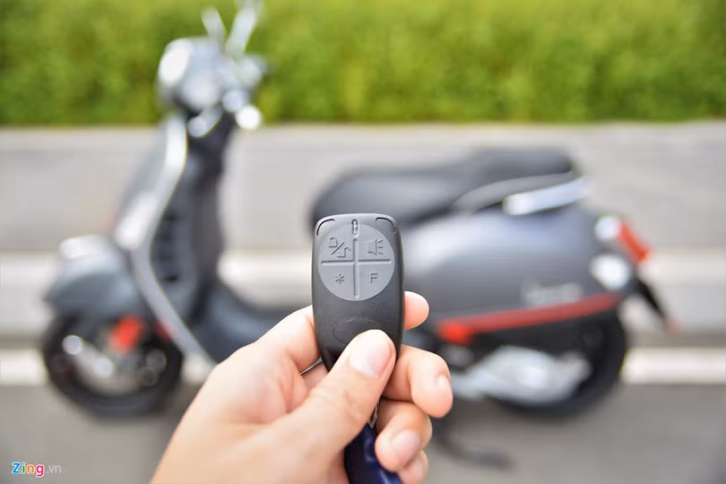 Chi tiết Vespa GTS Super 150 thế hệ mới - thêm công nghệ, giữ giá bán