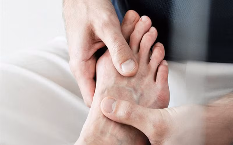 Những nguyên nhân làm tăng nguy cơ mắc bệnh gút