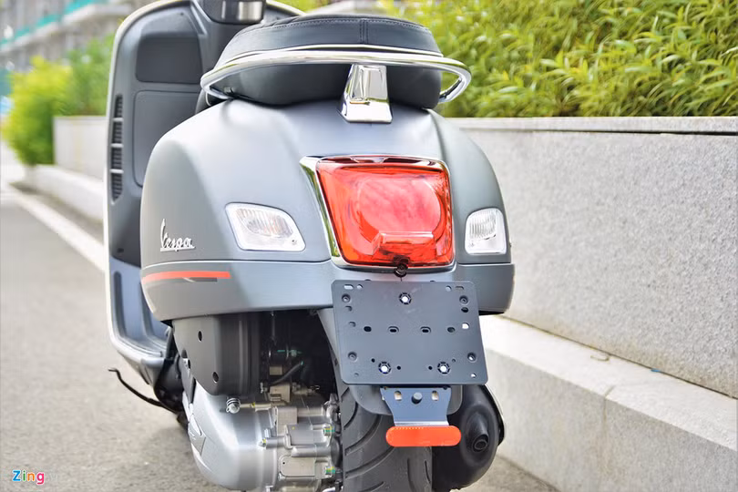 Chi tiết Vespa GTS Super 150 thế hệ mới - thêm công nghệ, giữ giá bán