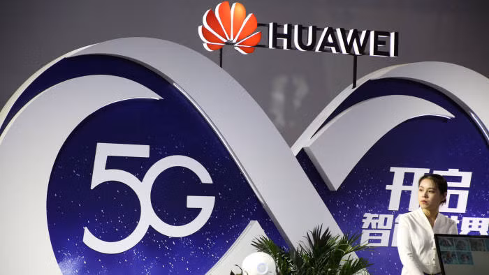 Cựu CEO Google lý giải nguyên nhân 5G Mỹ đi sau Trung Quốc