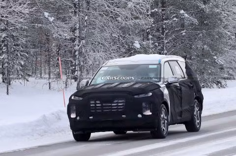 Hyundai Palisade 2023 lộ diện với thiết kế thể thao hơn