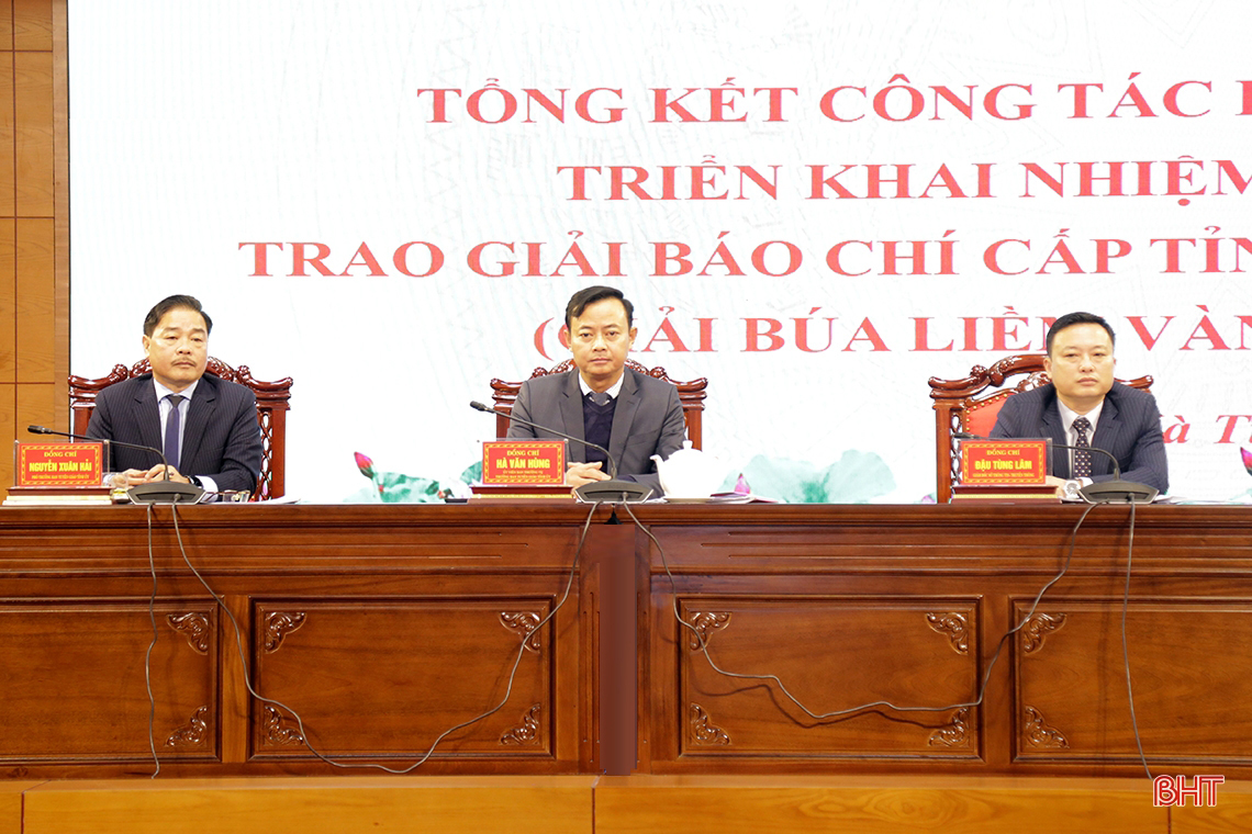 Hà Tĩnh tổng kết hoạt động báo chí, trao Giải Búa liềm vàng cấp tỉnh năm 2022