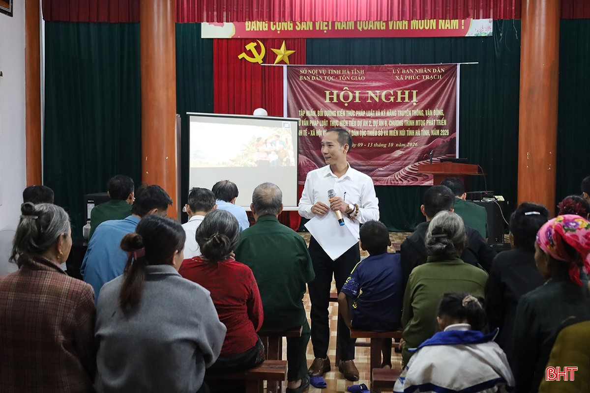 bqbht_br_tap-huan-dan-toc-chut2.jpg