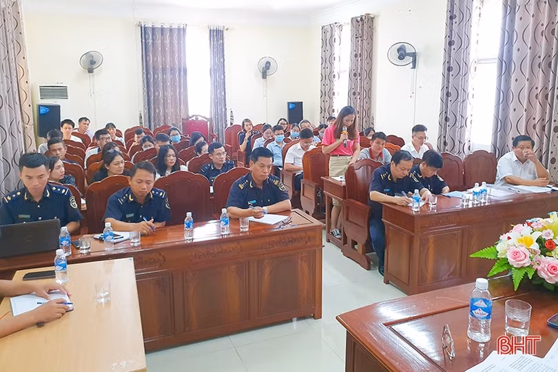 Hải quan Hà Tĩnh đối thoại “gỡ khó” cho doanh nghiệp
