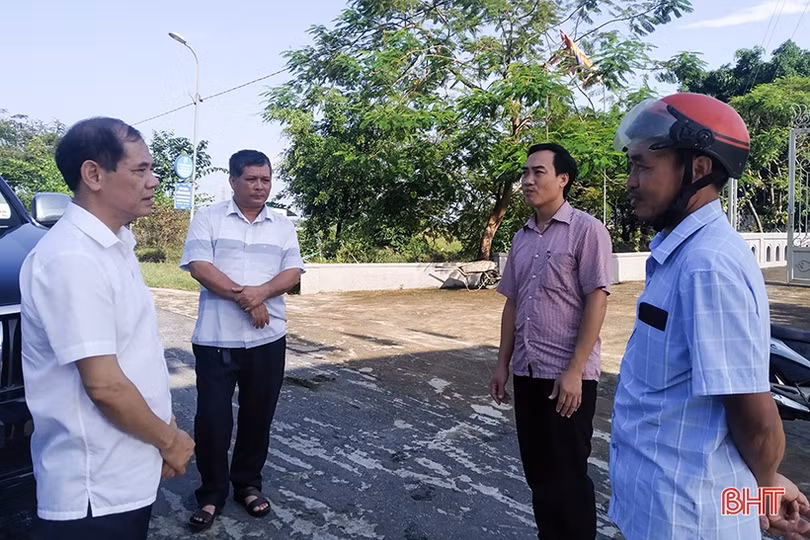 Thực hiện nghiêm túc phương châm “Nước rút đến đâu, vệ sinh môi trường đến đó”