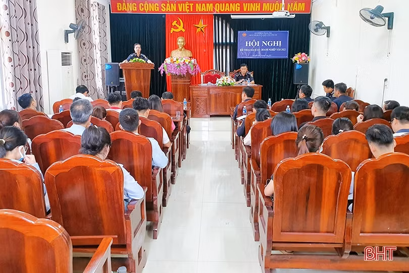 Hải quan Hà Tĩnh đối thoại “gỡ khó” cho doanh nghiệp