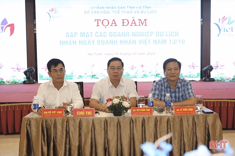 Thảo luận giải pháp thúc đẩy ngành du lịch Hà Tĩnh tiếp tục phát triển