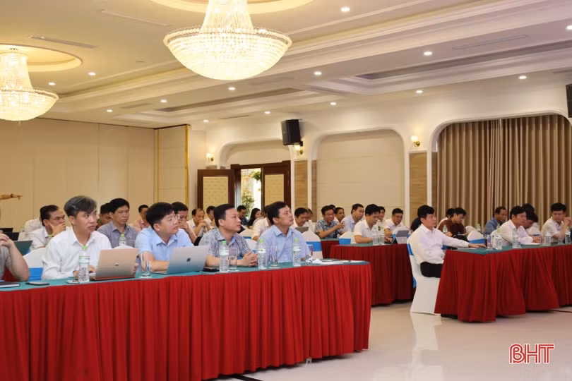 Chuyển đổi số là giải pháp giải quyết các điểm nghẽn trong lãnh đạo, chỉ đạo