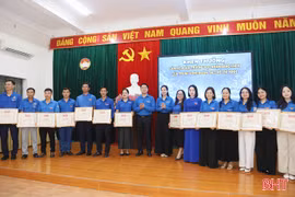 Phát huy tinh thần tiên phong, sáng tạo của Đoàn, Đội trong năm học mới