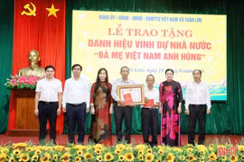 Truy tặng danh hiệu Bà mẹ Việt Nam Anh hùng cho mẹ Nguyễn Thị Nhì