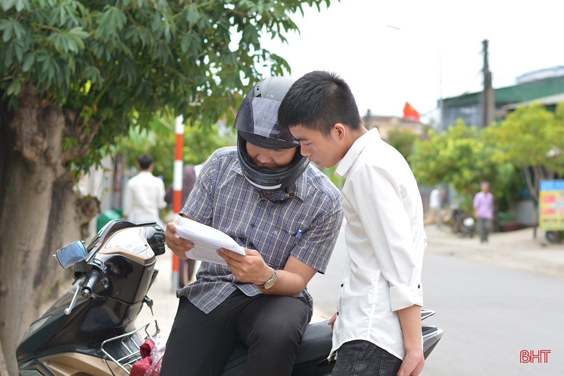 Lắng đọng cảm xúc trường thi