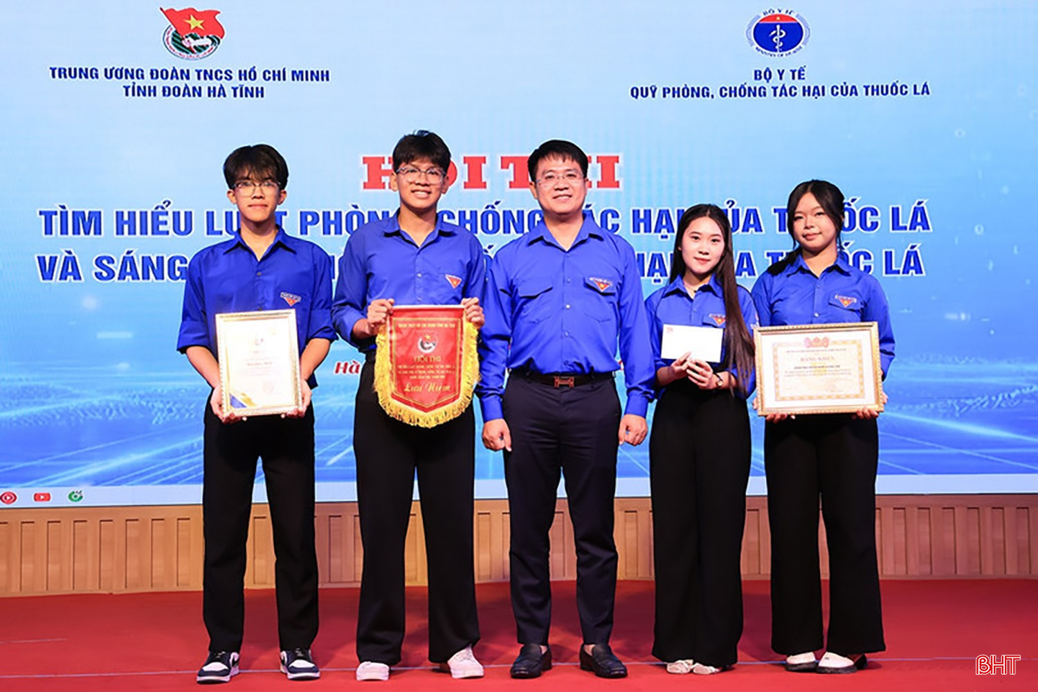 bqbht_br_trao-giai-tinh-doan.jpg