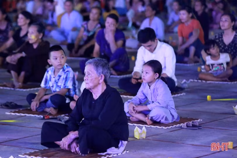Đến chùa Hữu Lạc lặng nghe chữ “Hiếu”