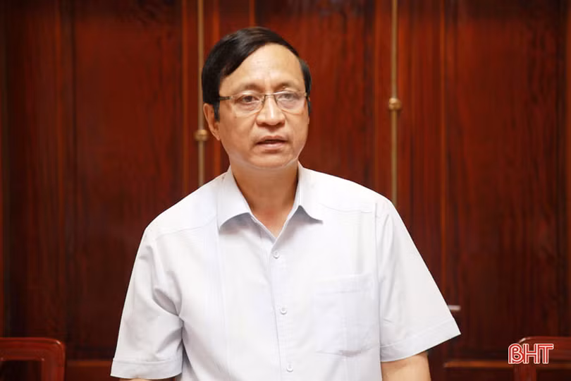 Phát huy tiềm năng, lợi thế về con người, tạo động lực để đội ngũ trí thức tiếp tục cống hiến