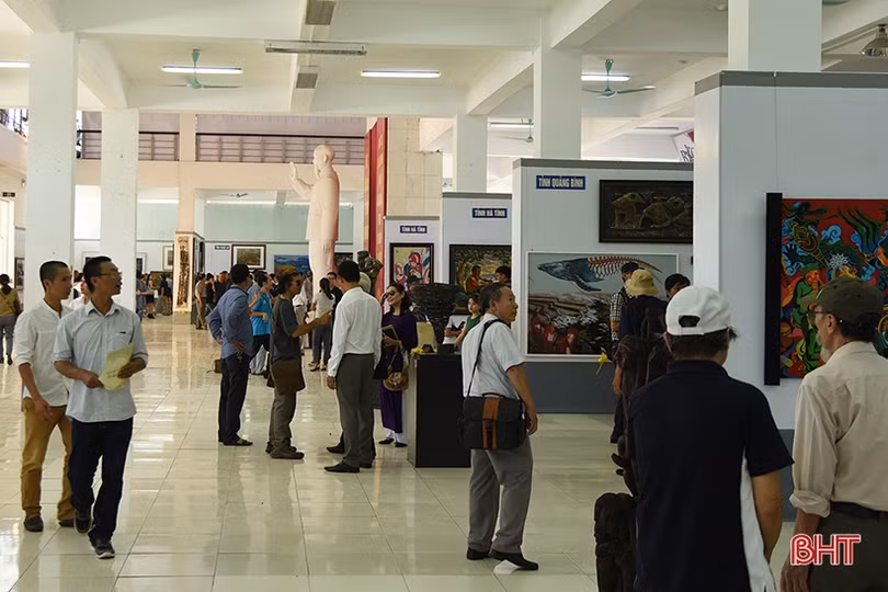 Triển lãm Mỹ thuật Bắc miền Trung lần thứ 24 thiếu vắng đề tài xây dựng nông thôn mới
