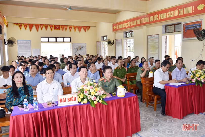 Lãnh đạo tỉnh chung vui “Ngày hội toàn dân bảo vệ an ninh Tổ quốc” tại Lộc Hà