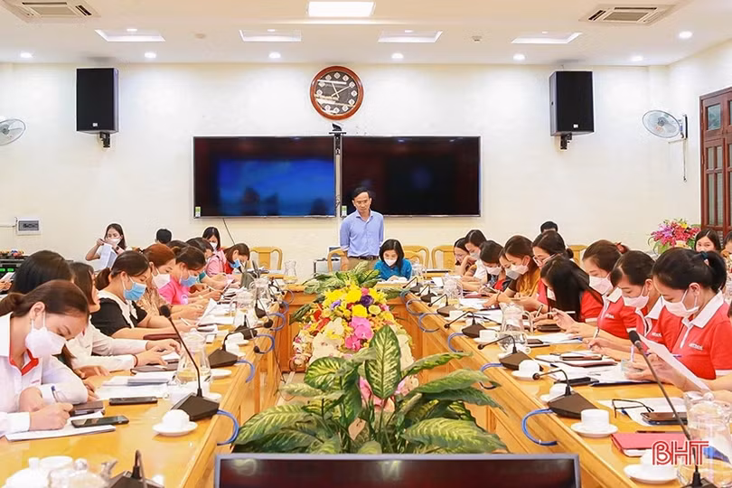 Triển khai công tác thu BHXH, BHYT qua hệ thống Viettel