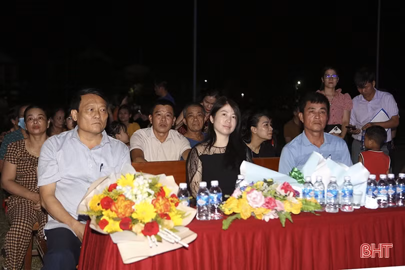 Ra mắt CLB dân vũ, làm phong phú thêm đời sống văn hóa ở xã ven đô TP Hà Tĩnh
