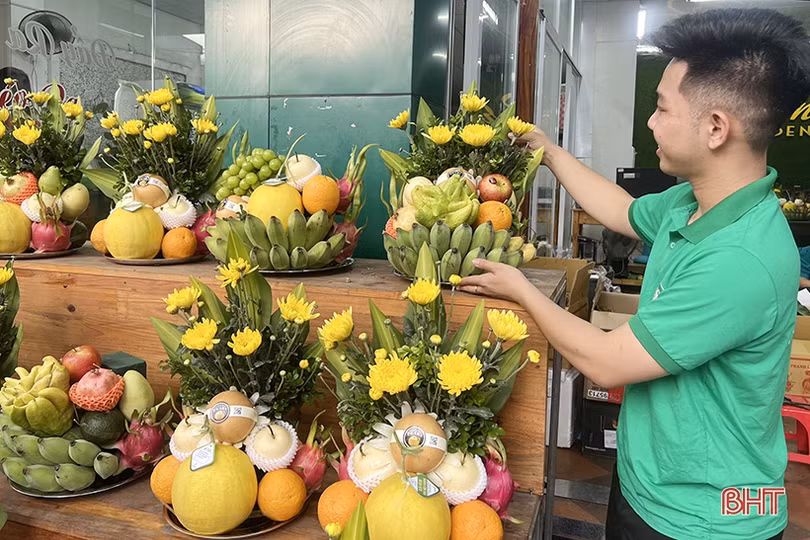 Nhộn nhịp thị trường Rằm tháng bảy ở Hà Tĩnh
