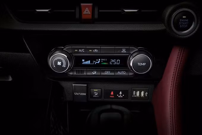 Cận cảnh Toyota Vios 2023 vừa ra mắt