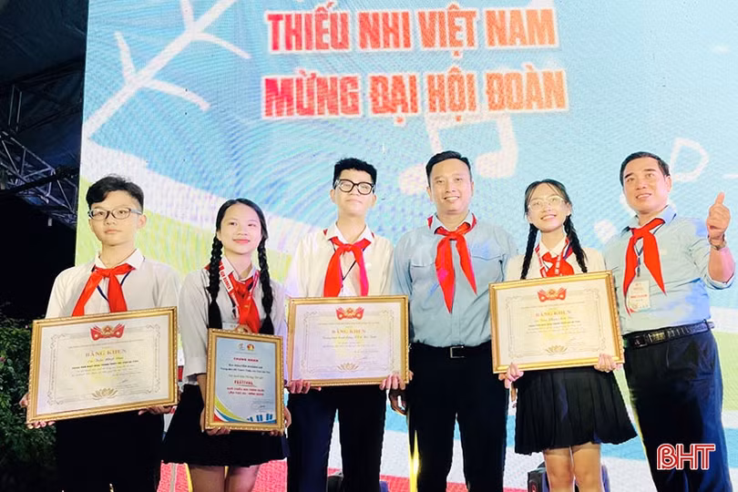 Gặp gỡ các bạn thiếu nhi Hà Tĩnh đạt giải tại Festival Nhà thiếu nhi toàn quốc