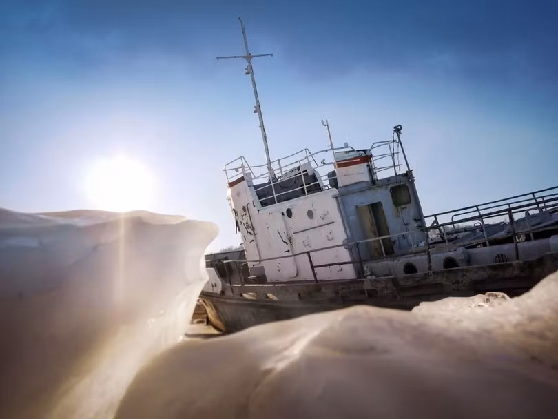 Khám phá hồ nước ngọt được mệnh danh “Con mắt xanh của Siberia”