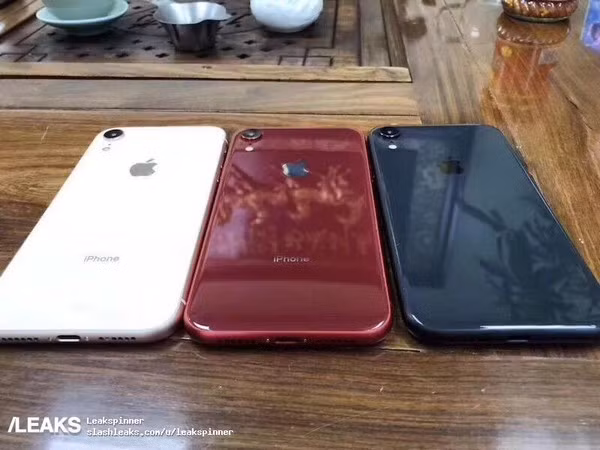 iPhone mới chưa ra mắt, các cửa hàng đã cho đặt hàng từ sớm