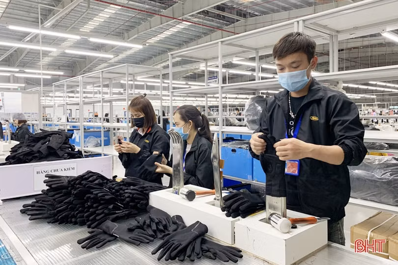 Chủ tịch UBND tỉnh Hà Tĩnh yêu cầu các sở, ngành, địa phương quyết liệt thực hiện nhiệm vụ sau kỳ nghỉ tết