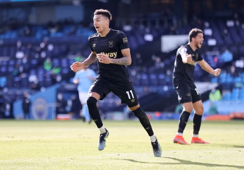 Man City thắng trận thứ 14 liên tiếp tại Premier League