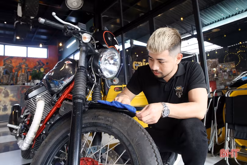 Nhóm bạn trẻ Hà Tĩnh chia sẻ niềm đam mê moto phân khối lớn