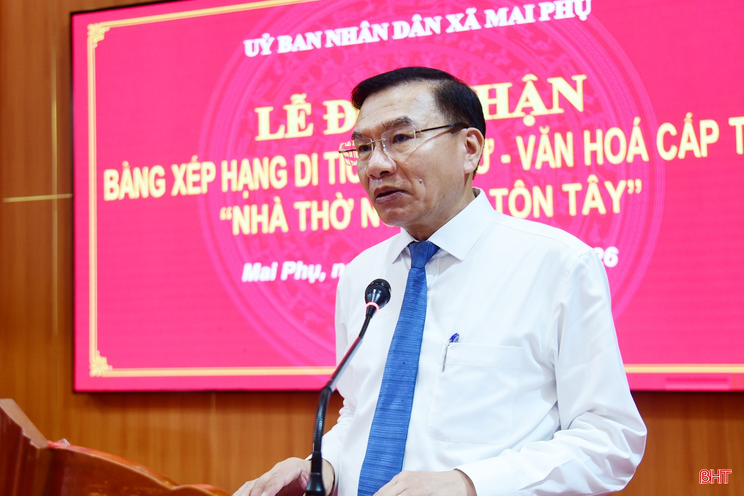 Ông Trần Xuân Lương - Phó Giám đốc Sở VH-TT&amp;DL Hà Tĩnh phát biểu chúc mừng.