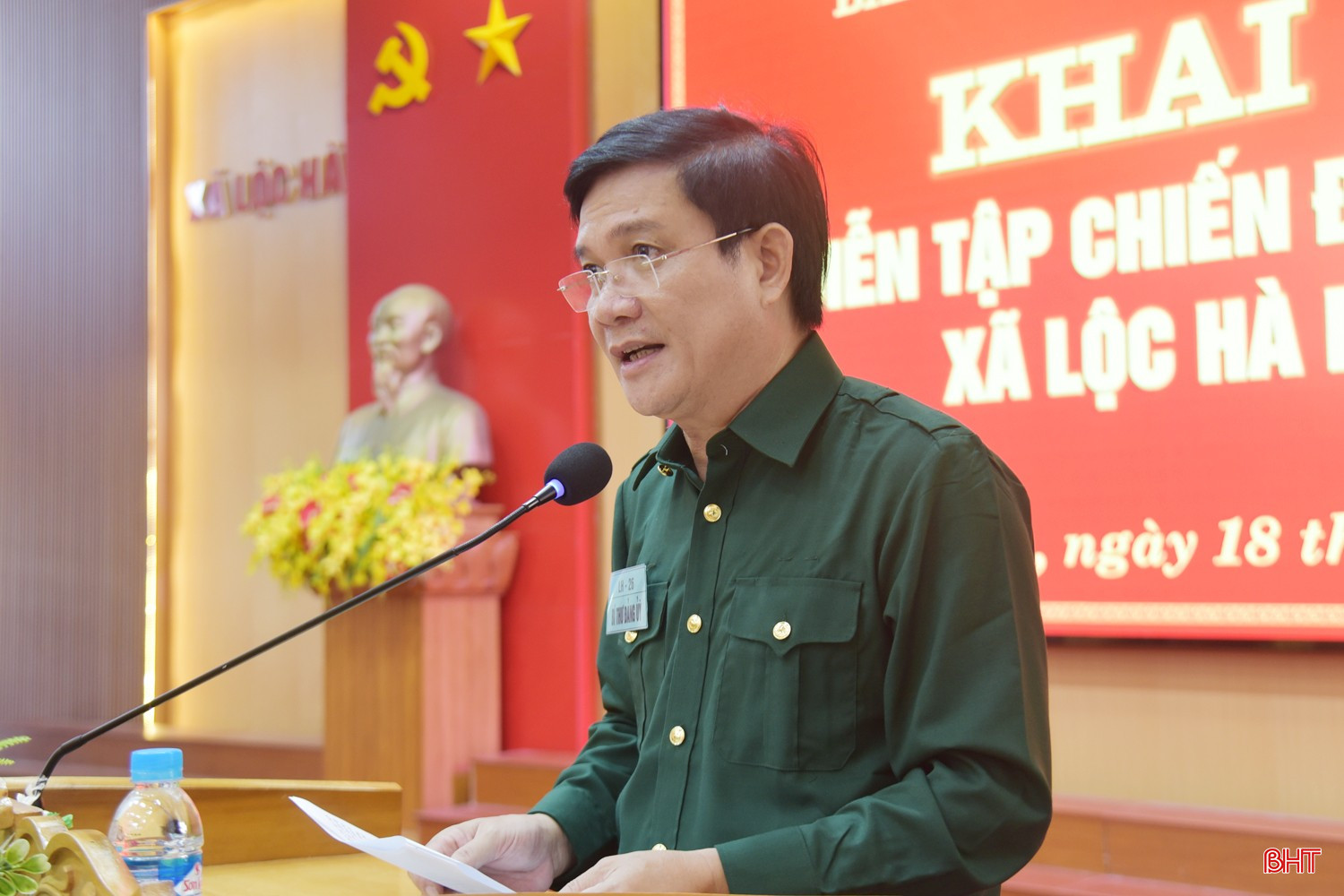 Bí thư Đảng ủy xã Lộc Hà Trần Hữu Thuần khai mạc cuộc diễn tập.