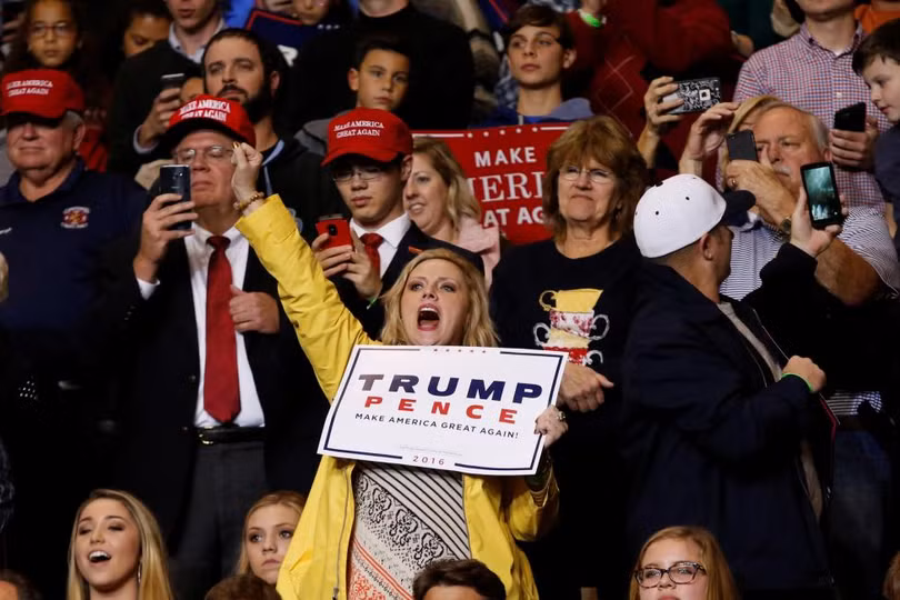 photo chuyen di cam on nuoc my cua ong donald trump