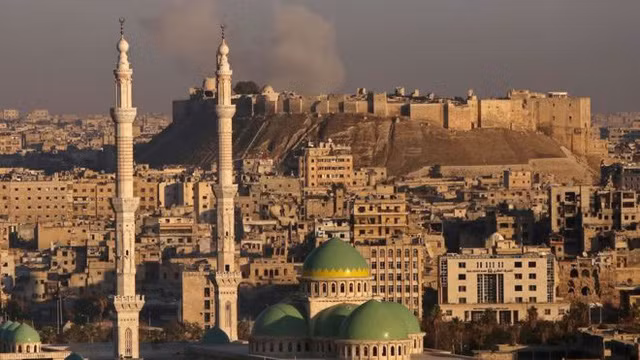 quan doi syria giai phong hoan toan thanh co aleppo