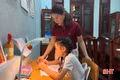 “Hy sinh thầm lặng”: Mỹ từ tôn vinh hay áp lực của phụ nữ?