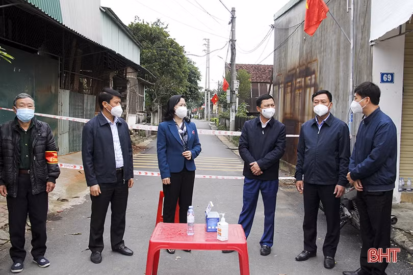 Đức Thọ tập trung khoanh vùng, truy vết, hạn chế mức thấp nhất dịch COVID-19 lây lan