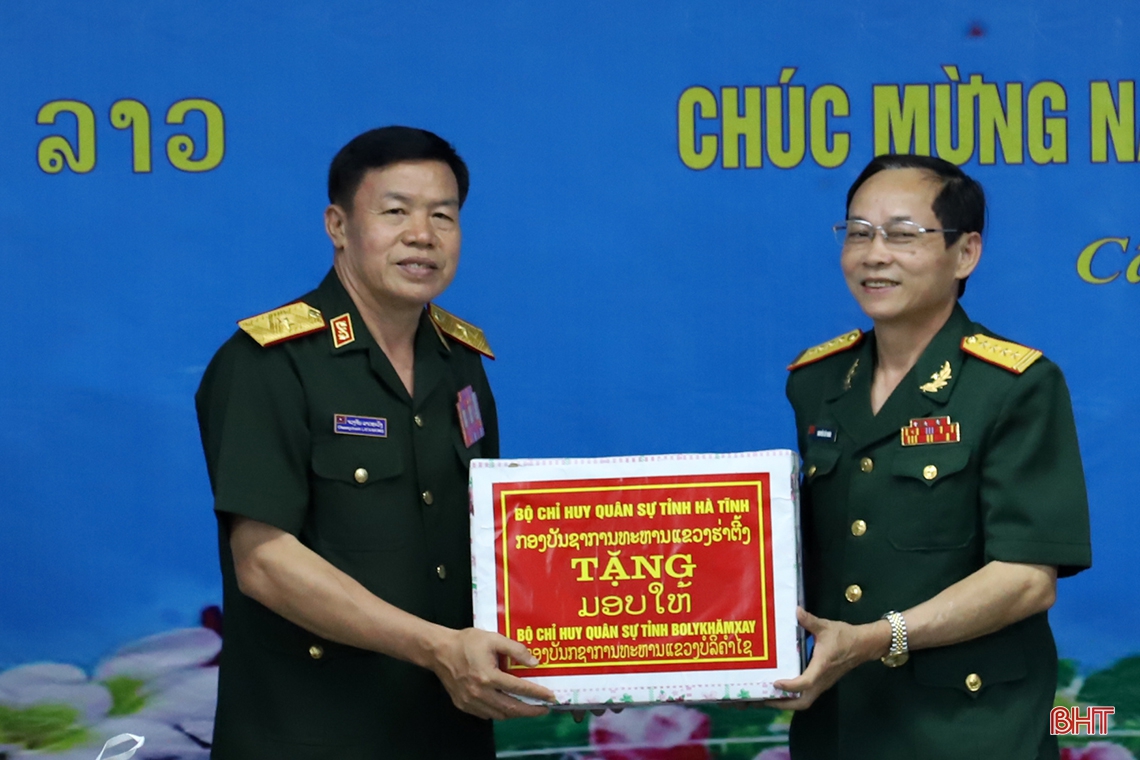 Lãnh đạo Hà Tĩnh chúc tết cổ truyền Bunpimay Nhân dân các bộ tộc Lào