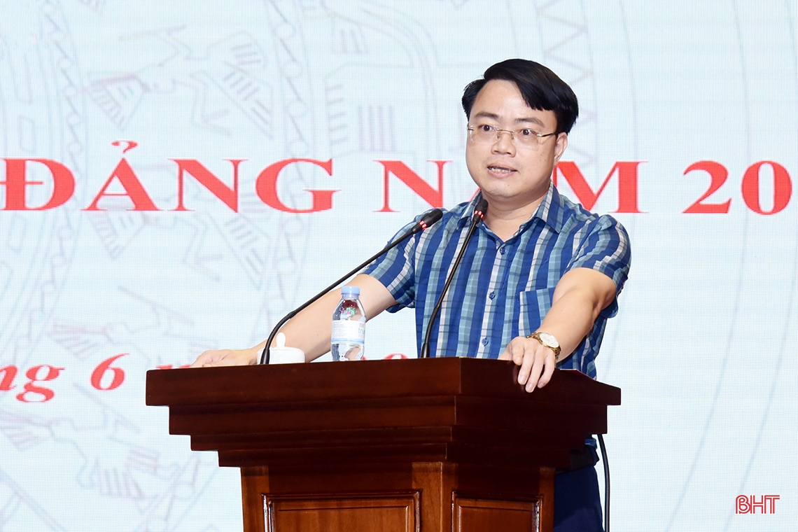Quán triệt nội dung cuốn sách của Tổng Bí thư Nguyễn Phú Trọng tới cán bộ, đảng viên các cơ quan, doanh nghiệp Hà Tĩnh