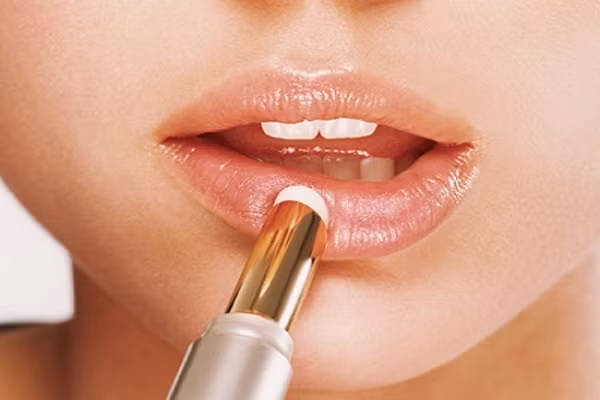 5 “thủ phạm” khiến đôi môi khô nứt nẻ mà bạn không hề nghĩ tới, mùa đông lại càng nên tránh xa