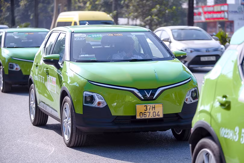 Taxi điện của ông Phạm Nhật Vượng đã có mặt tại Nghệ An