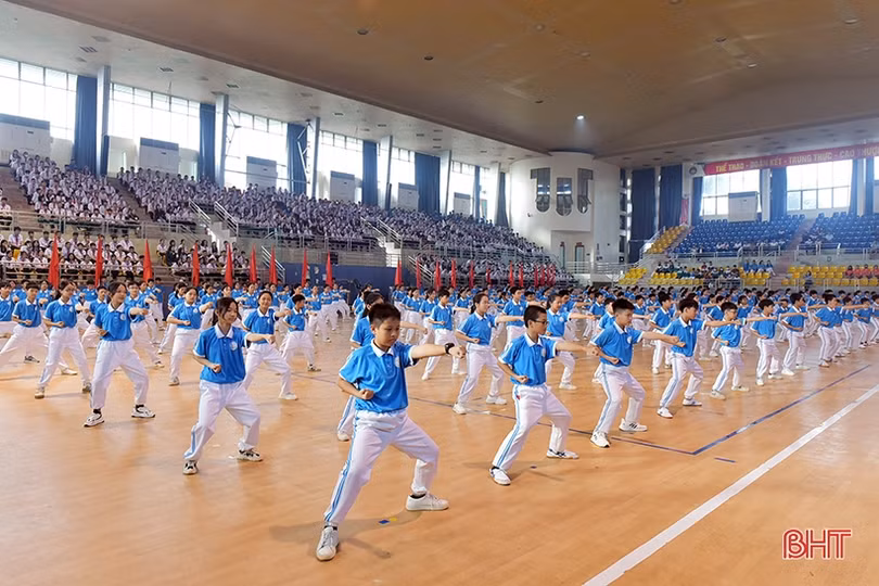 Hàng nghìn học sinh tham gia Hội khỏe Phù Đổng tại các địa phương