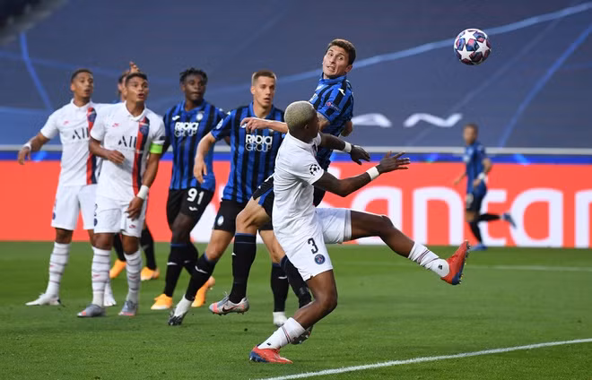PSG vào bán kết Champions League sau màn ngược dòng trong 3 phút