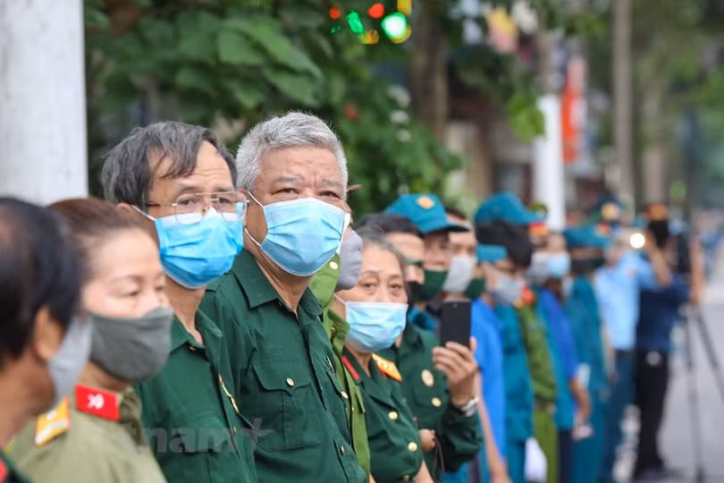 Giây phút tiễn đưa nguyên Tổng Bí thư Lê Khả Phiêu về cõi vĩnh hằng