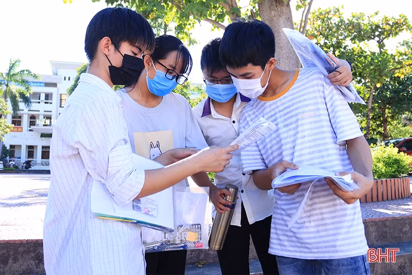 Khép lại kỳ thi tốt nghiệp THPT ở Hà Tĩnh: An toàn, nghiêm túc, không áp lực!