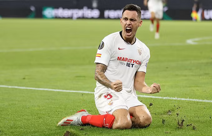 Kết quả Wolves 0-1 Sevilla: Đá hỏng 11m, Jimenez và đồng đội ngậm ngùi rời Europa League