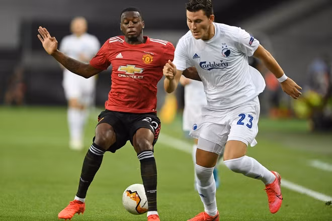Bruno Fernandes tỏa sáng đưa MU vào bán kết Europa League
