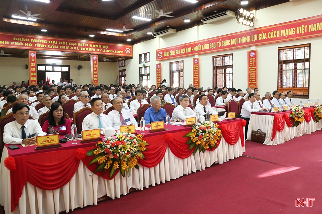 Bầu 37 đồng chí vào Ban Chấp hành Đảng bộ thành phố Hà Tĩnh nhiệm kỳ 2020- 2025