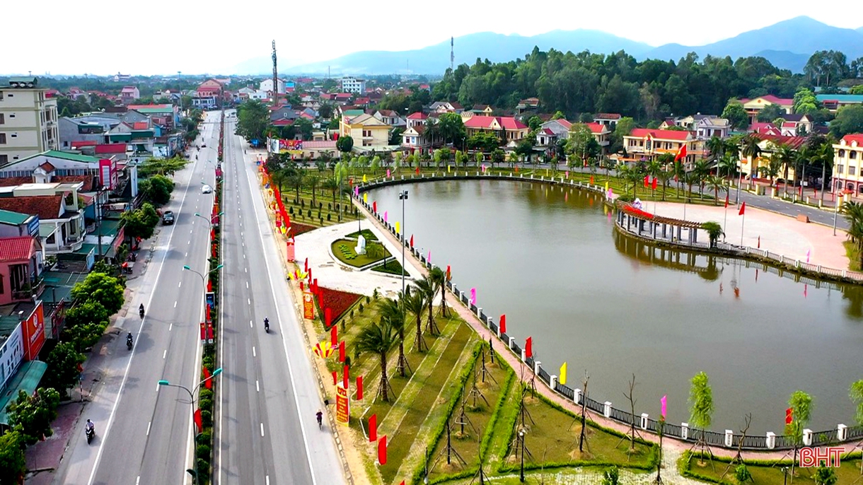Can Lộc vững vàng vươn xa trên chặng đường mới