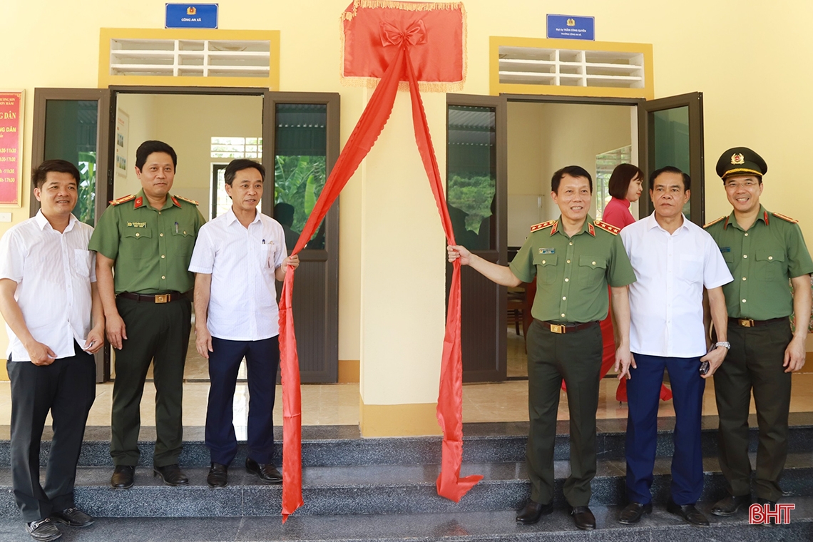 Bộ Công an hỗ trợ xây dựng 1.000 nhà ở cho người nghèo Hà Tĩnh